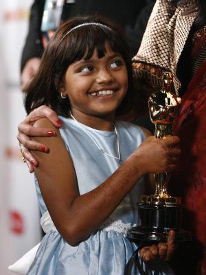La ni&ntilde;a de 'Slumdog Millionaire', a la venta por su propio padre